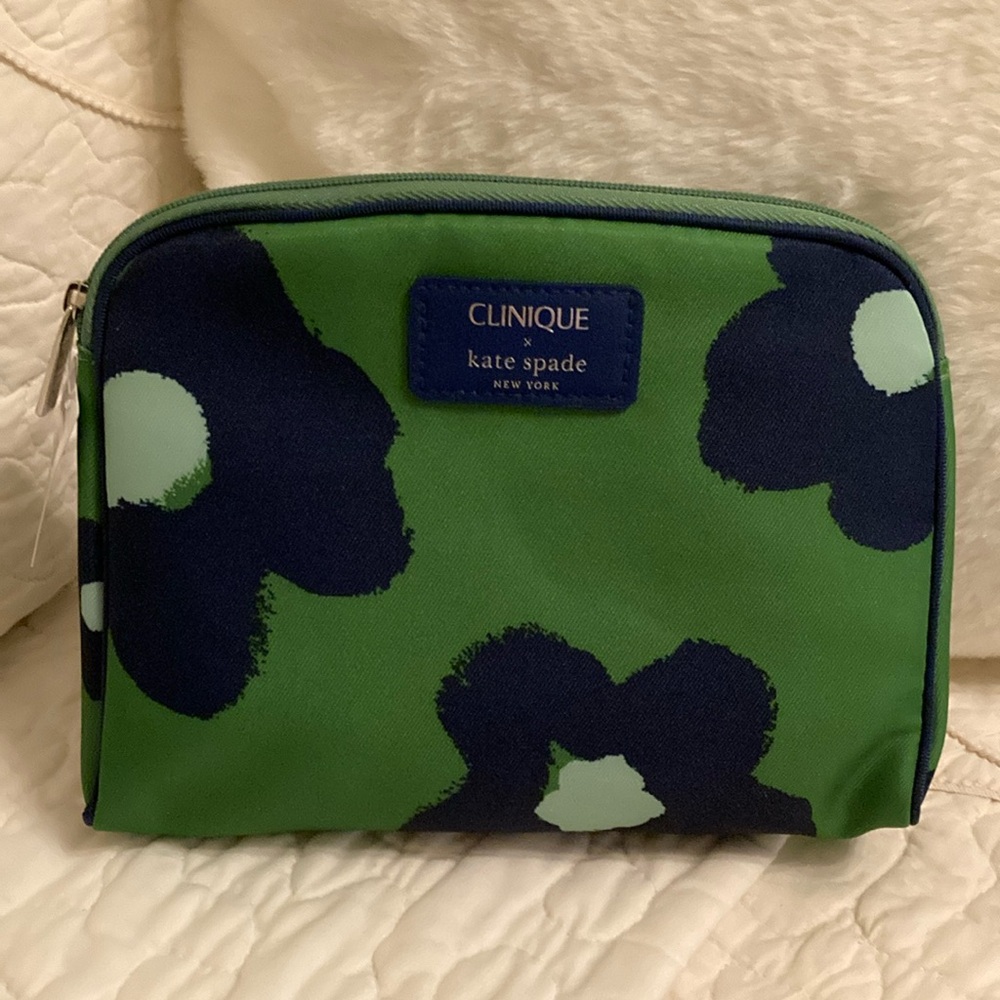 New Kate Spade Makeup Bag